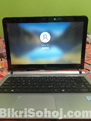 Hp core i3 8gp touch sceen